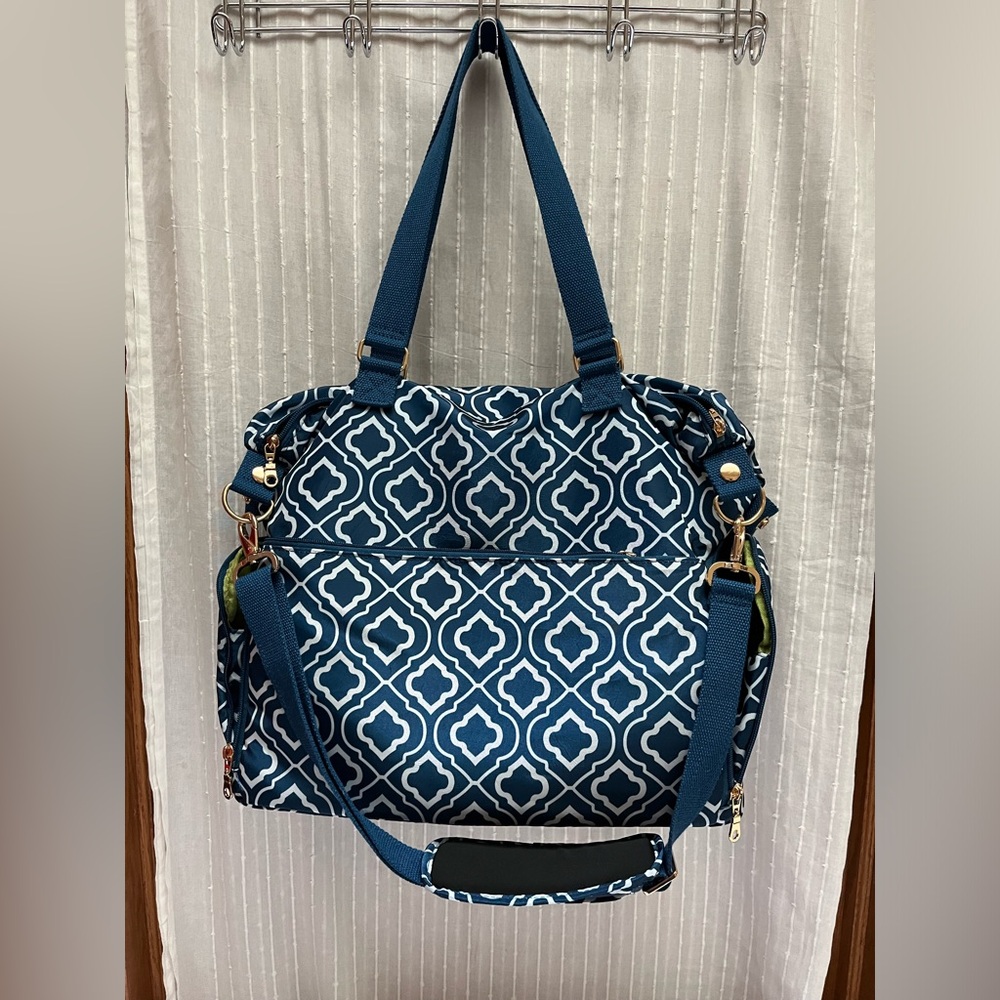 Sarah Wells Lizzy Breast Pump Diaper Bag Bag (Navy)
